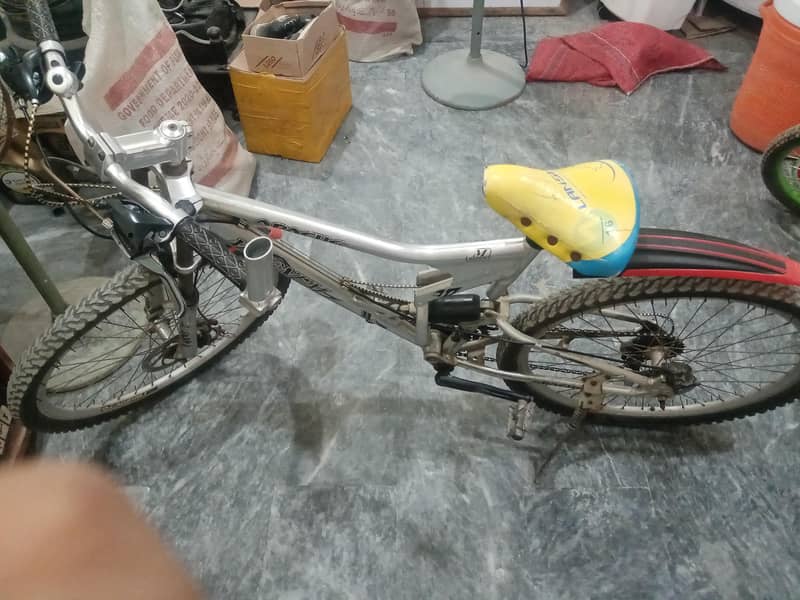 Racing bicycle 0