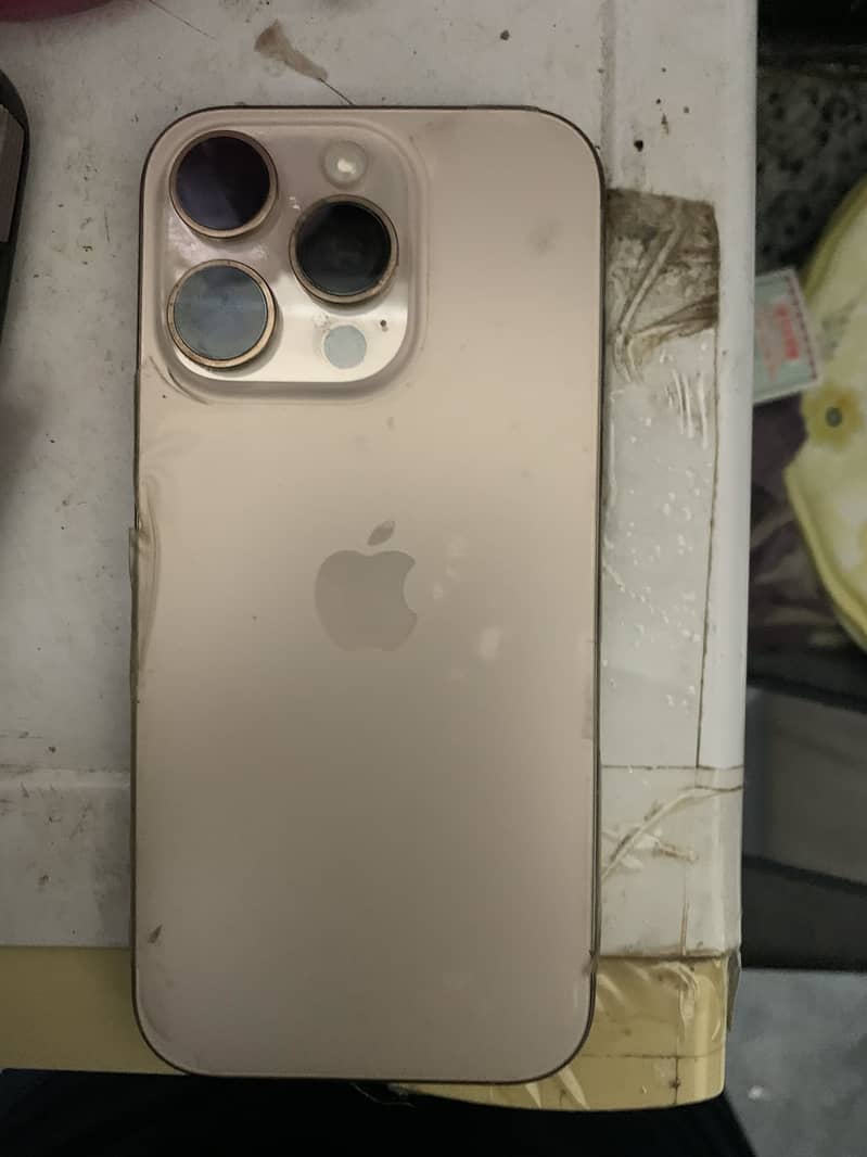 Apple iPhone 16 Pro 5