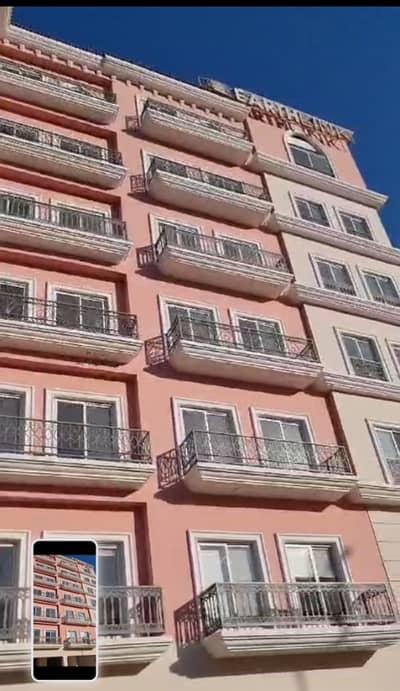 0321 86 10 688 Park view city Islamabad ma 1350 sft double bed apartment for sale