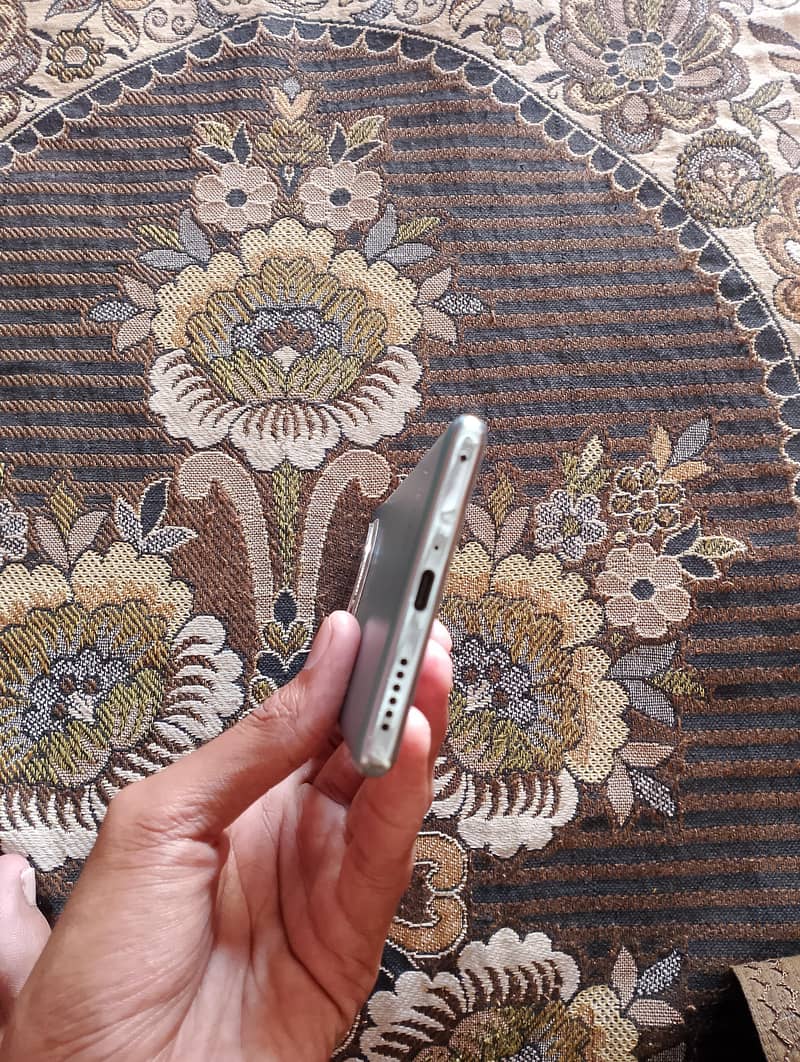Infinix Zero 40 5