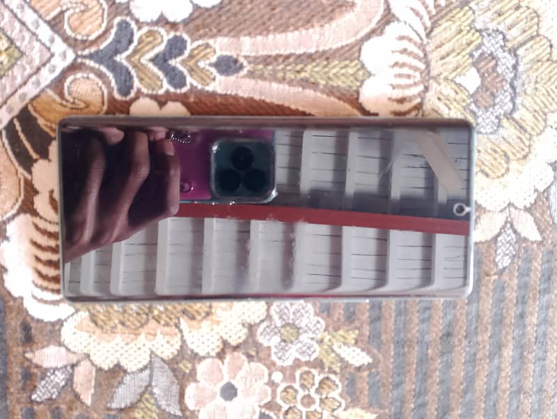 Infinix Zero 40 9