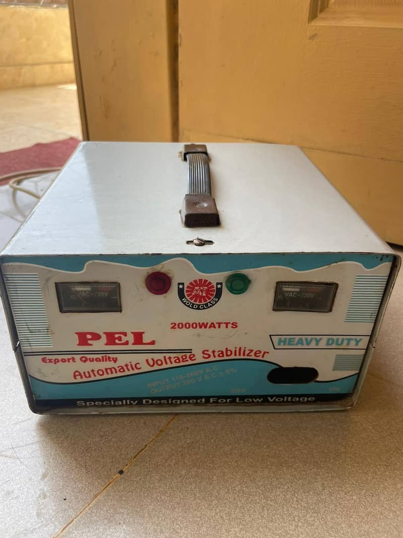 Stabilizer Pel 2000W 0