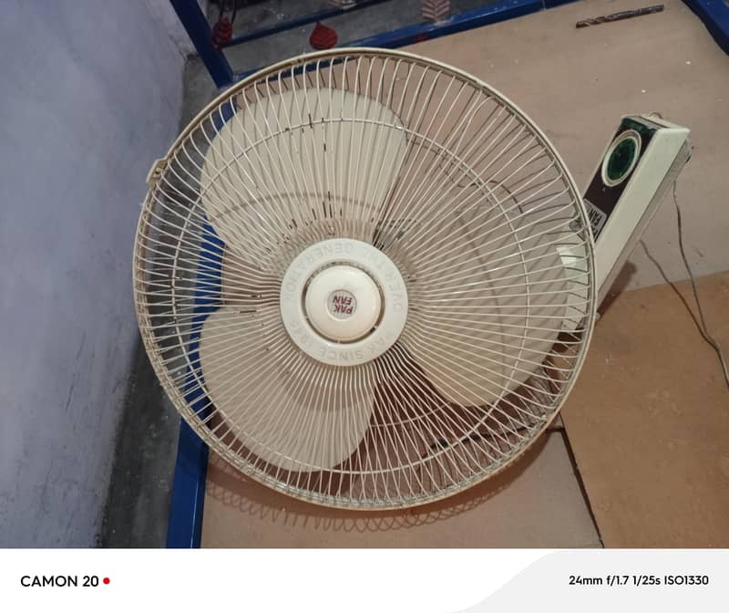 Pak Fan 0