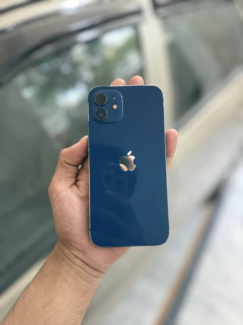 Apple iPhone 12 0