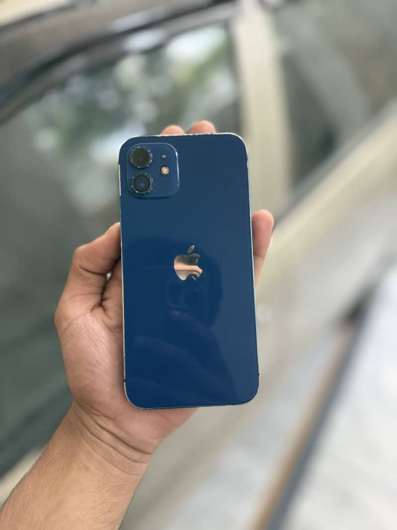 Apple iPhone 12 8