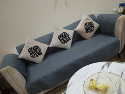 6 seater sofa set for sale. white velvet