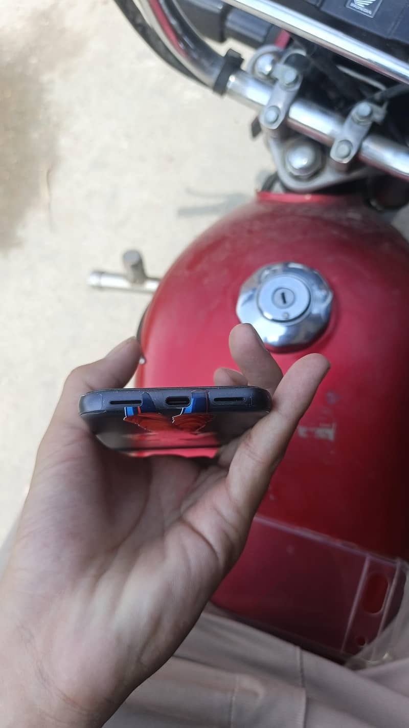 Google Pixel 8a 0