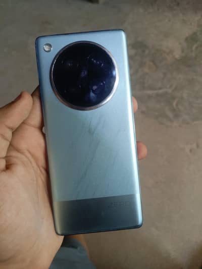 Infinix Zero 40