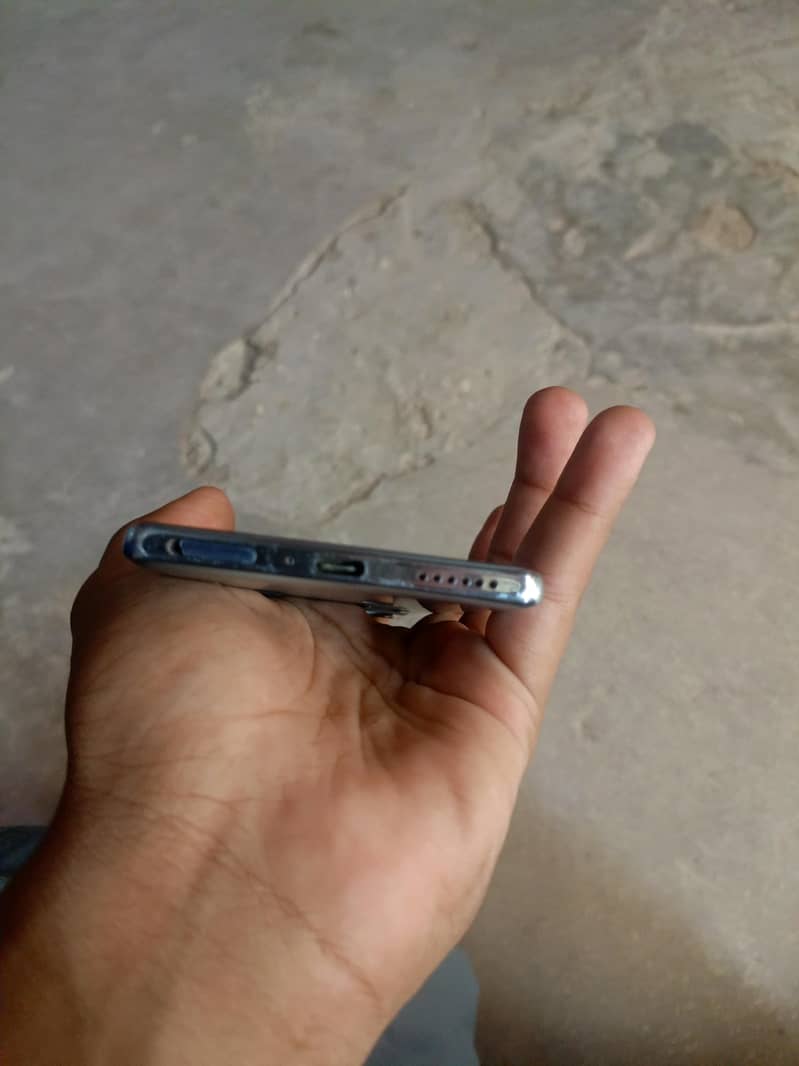 Infinix Zero 40 4