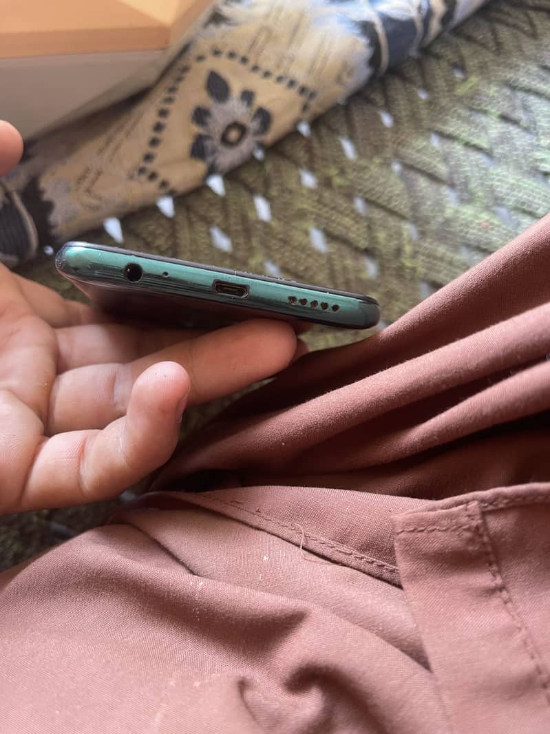 Infinix Note 7 11
