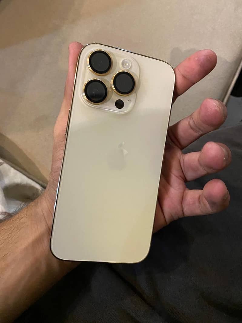 Apple iPhone 14 Pro 6