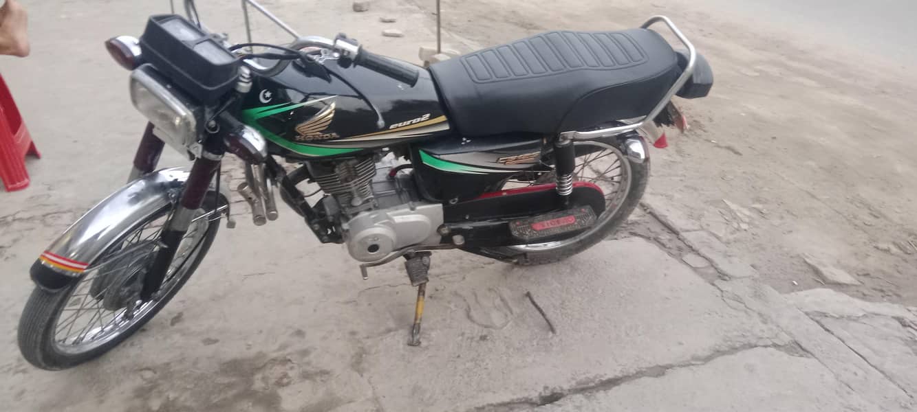 motercycle 0