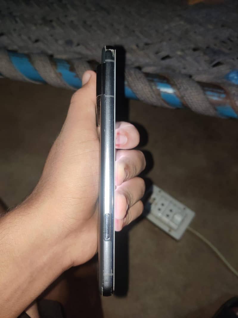 Google Pixel 8 Pro 7
