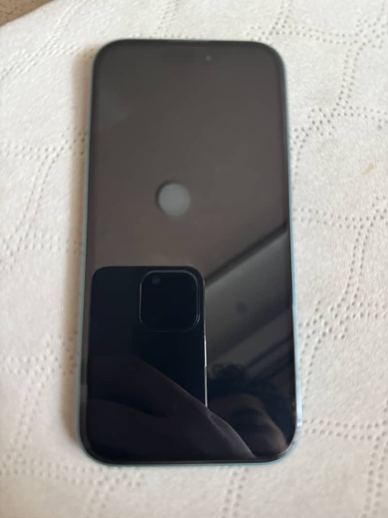 Apple iPhone 16 1
