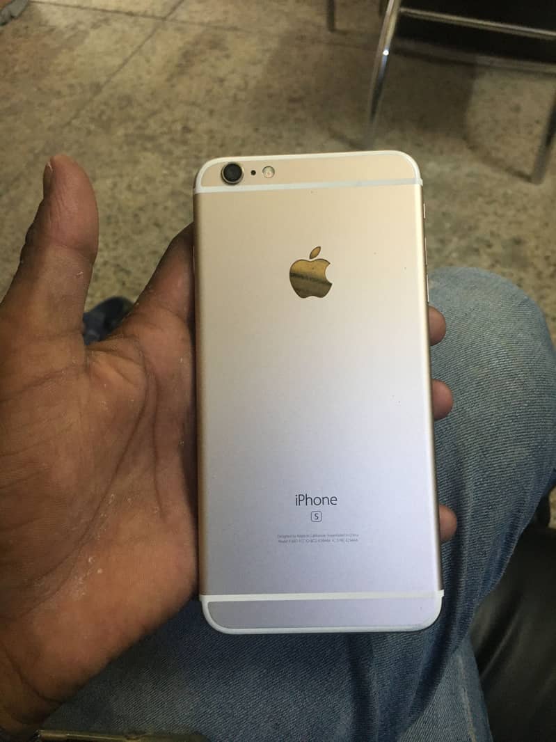 Apple iPhone 6S Plus 1