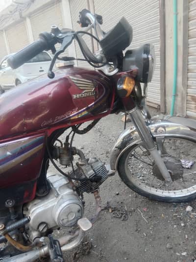 Honda 70cc 15 model