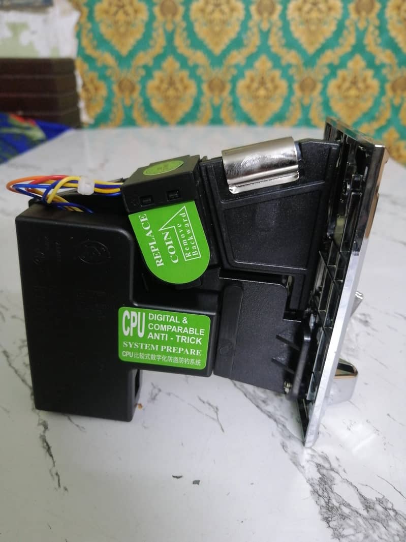 Coin acceptor 1