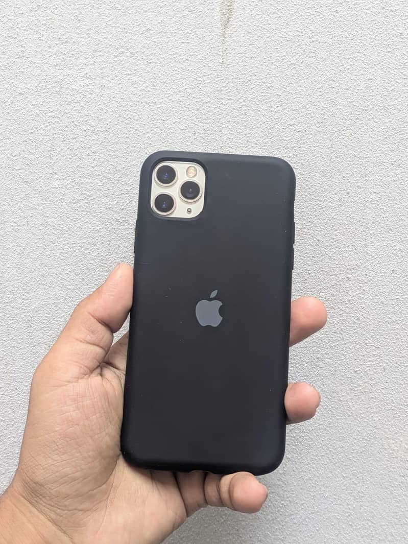 iPhone 11 Pro Max 0