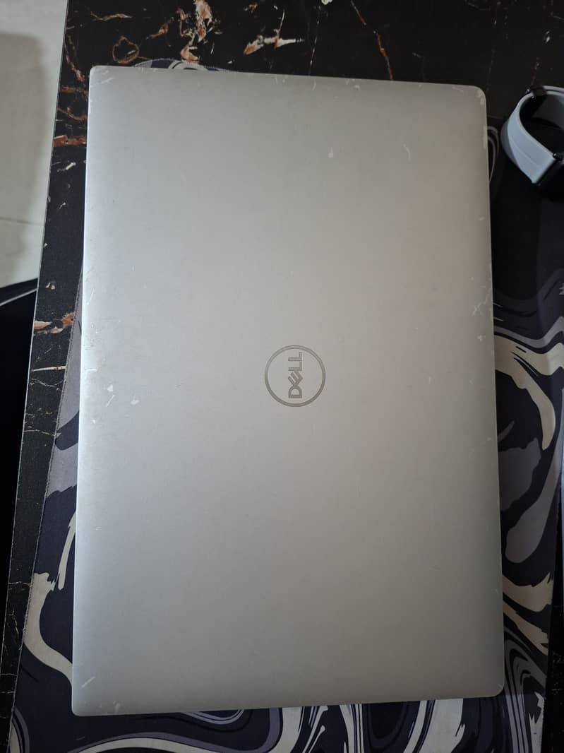 Dell Precision 5540 1