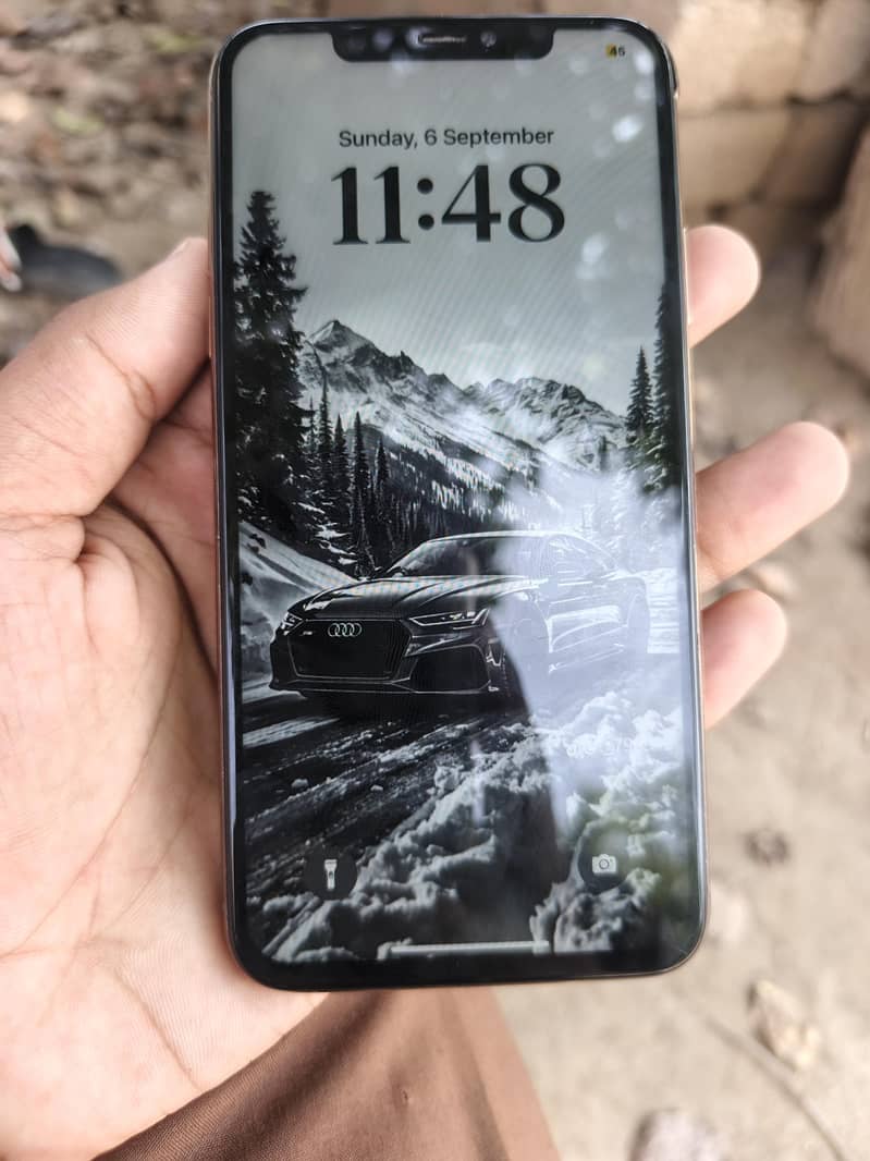 Apple iPhone 11 Pro Max 3