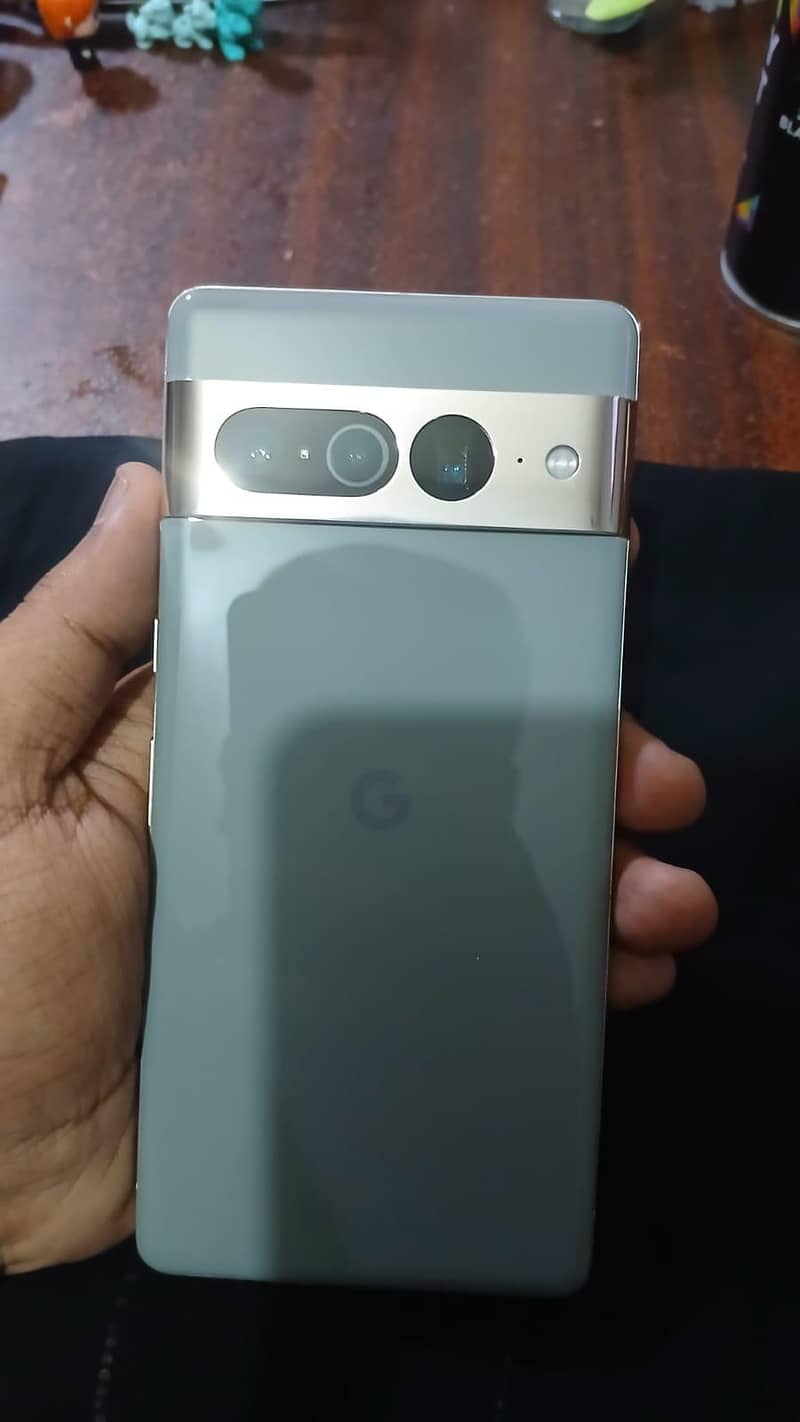 Google Pixel 7 Pro 0