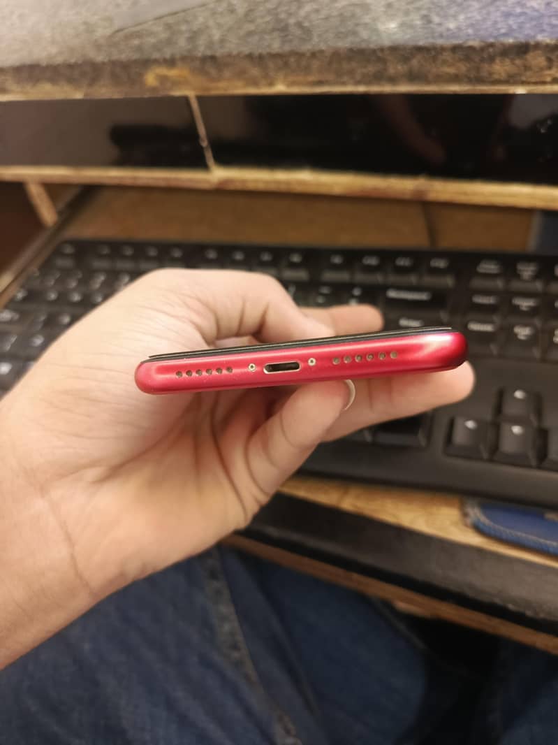 Apple iPhone 11 2