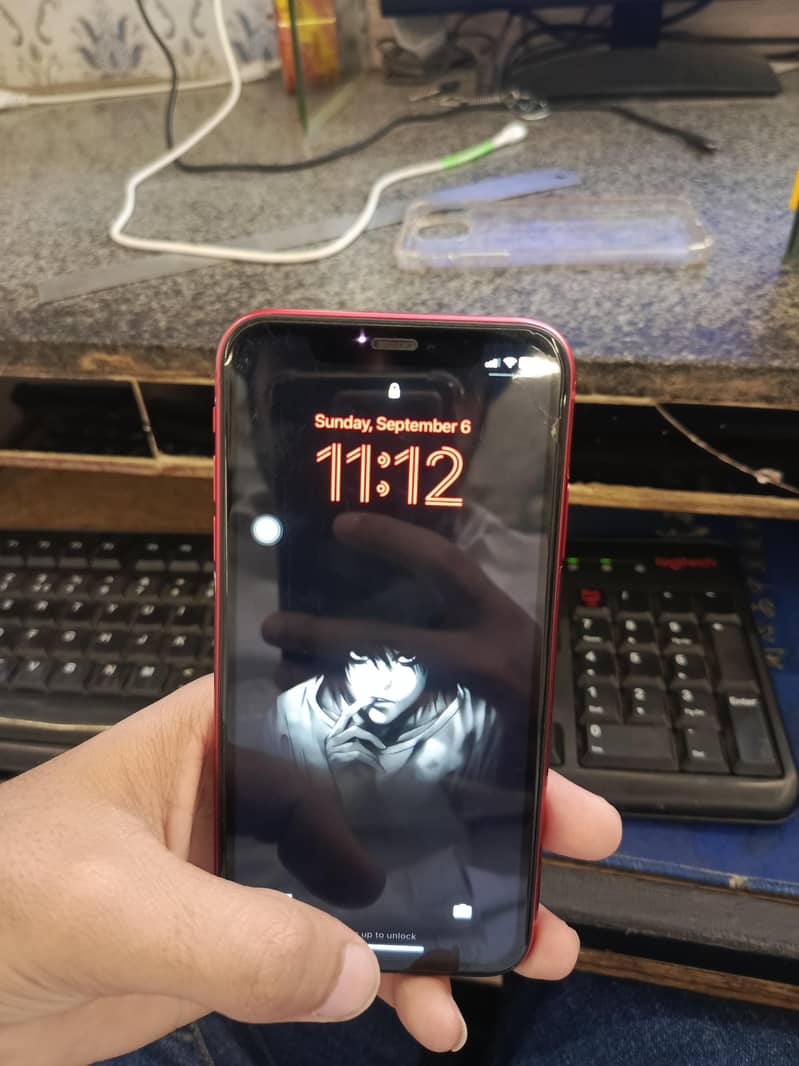 Apple iPhone 11 3