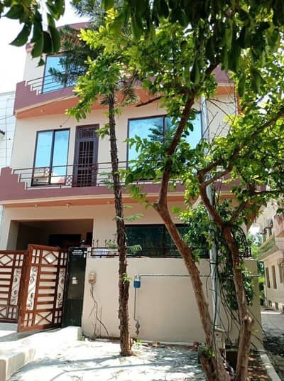 2540 G-13/4 Corner House for Sale in Prime Location , Islamabad
