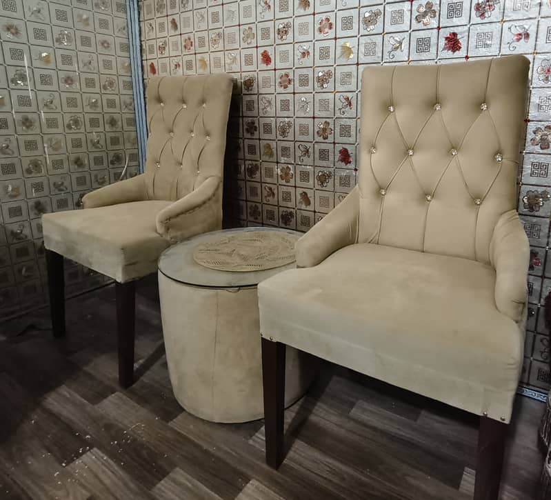 Dewan Table Chairs 2