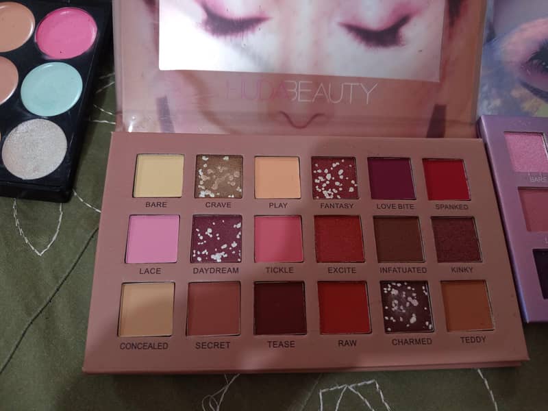 eye shadows pallets 9