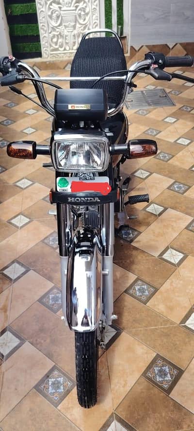 Honda CD 70 2026 Model – Black | 4,000 KM Driven | Genuine Condition