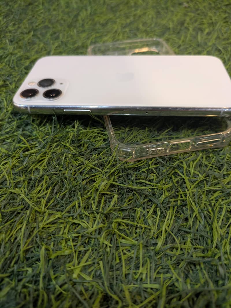iphone 11pro 2