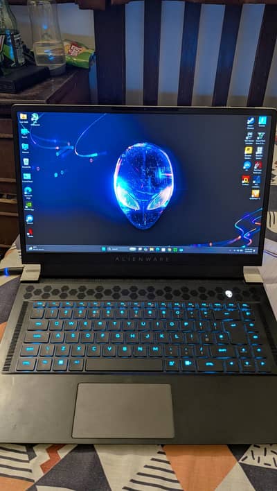 Alienware X15 R1 / i9-11900H / RTX 3070 8GB / 32GB / 1TB / 240Hz