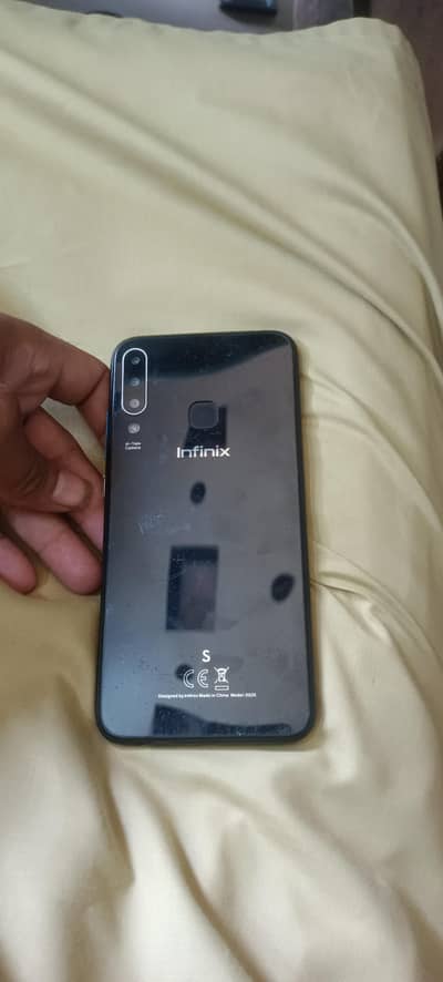 Infinix S4 6/64 pta proved 03098121908
