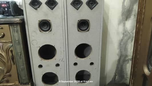 wooden box hieght 3ft