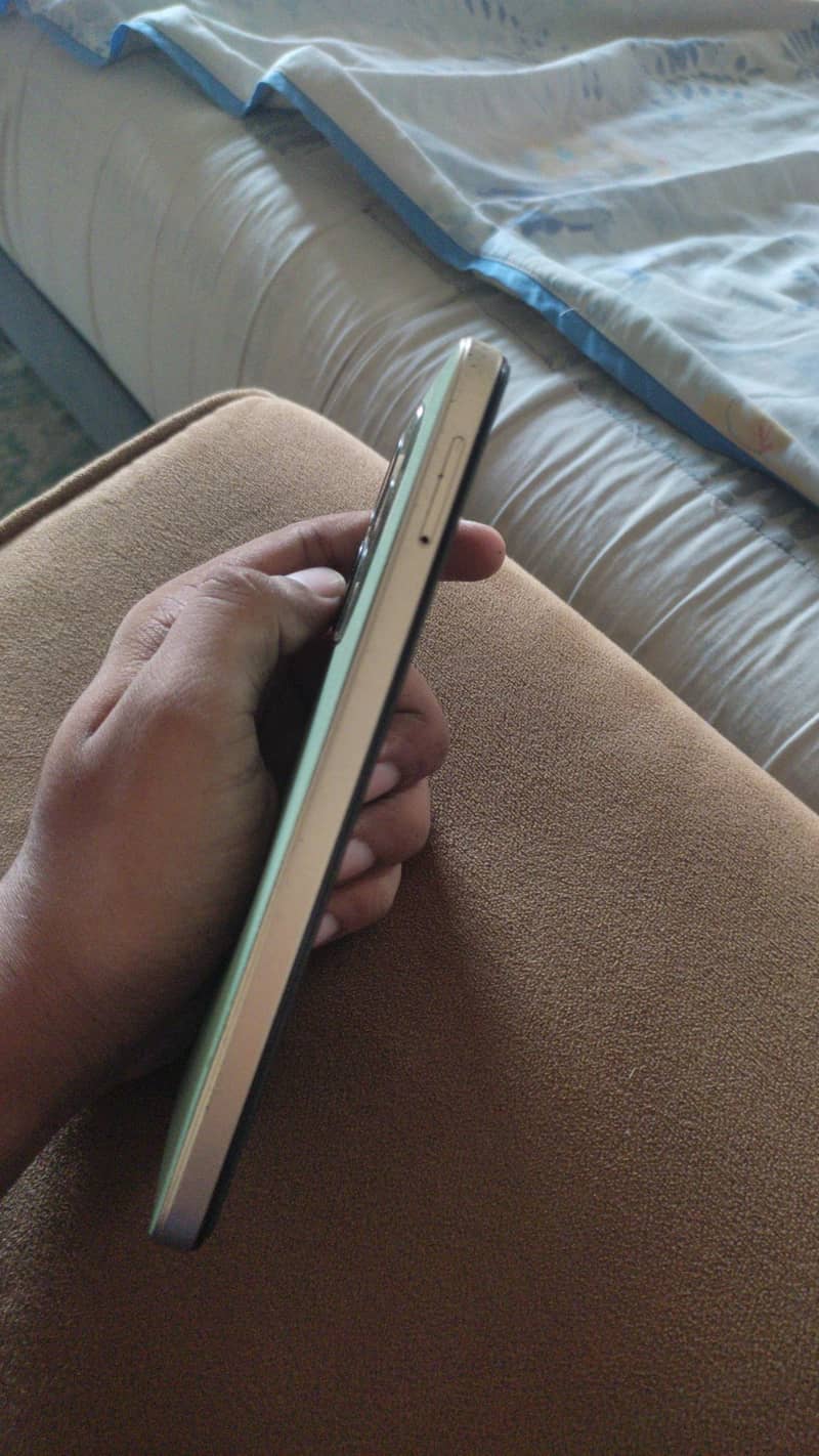 Tecno Spark 20C 3