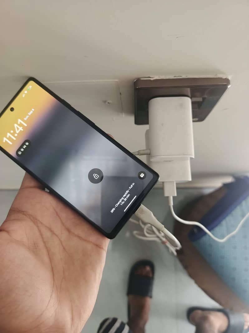 Google Pixel 6a 10