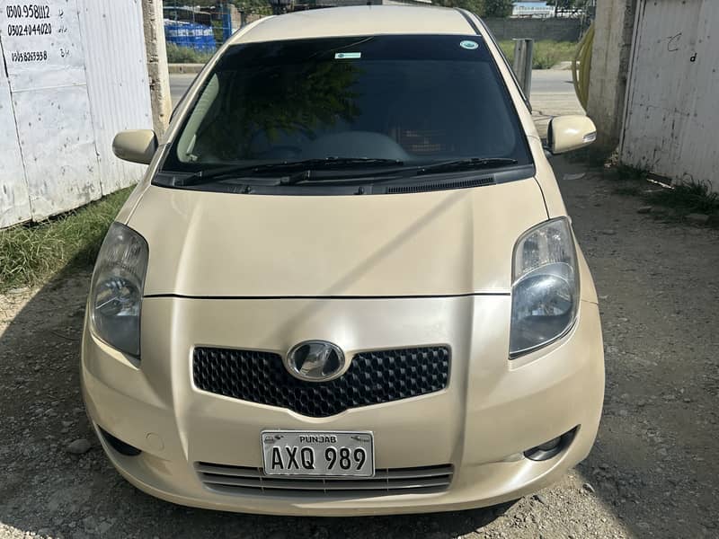 Vitz 2006 0