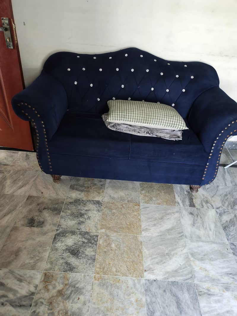 sofa  7 seater 0