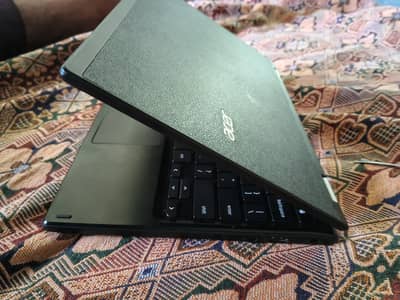 Acer Chromebook R11 – 4GB RAM / 32GB SSD – 11.6" Display