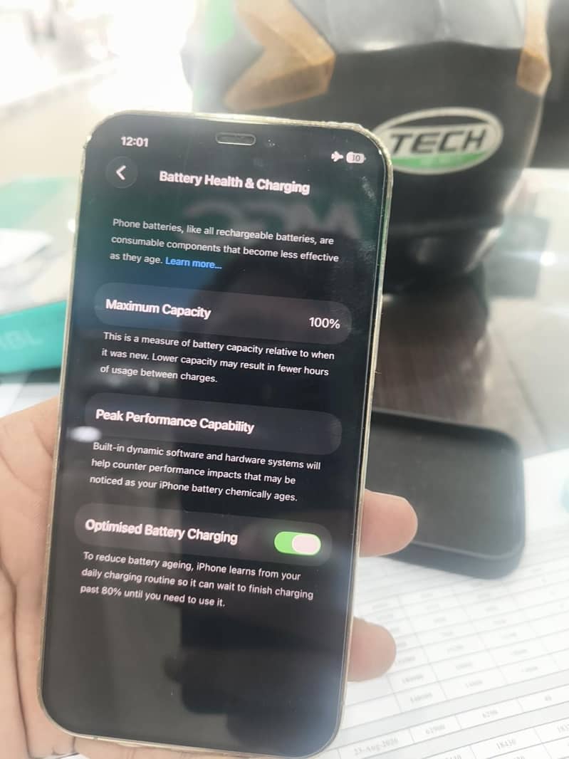 Apple iPhone 12 Pro 0
