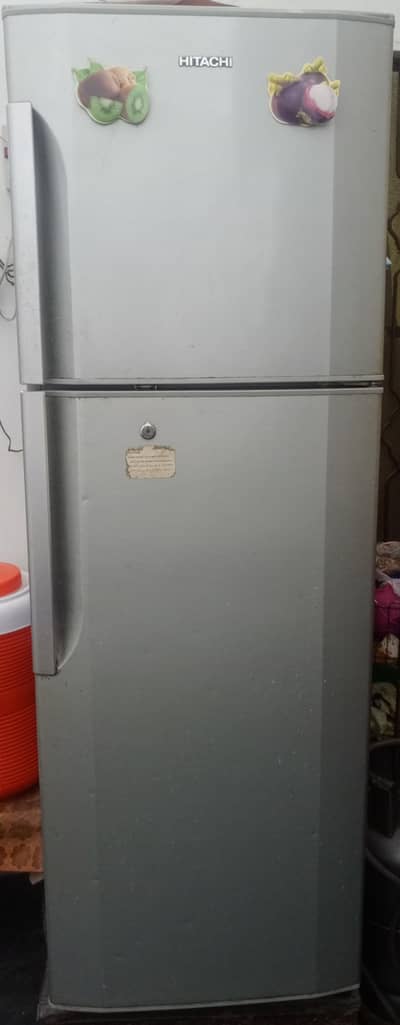 HITACHI Fridge Medium Size