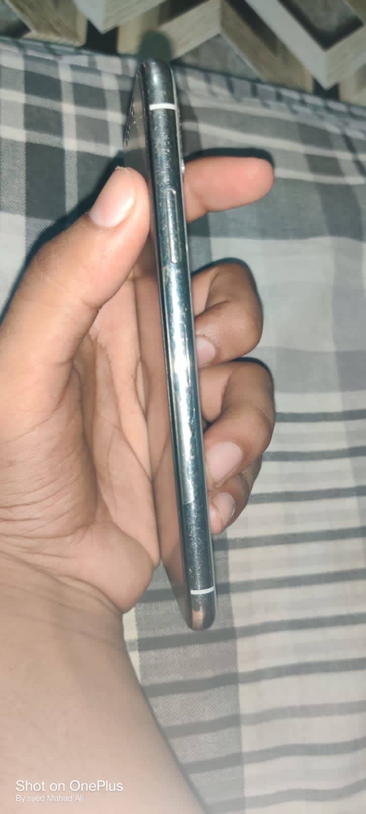 Apple iPhone X 0