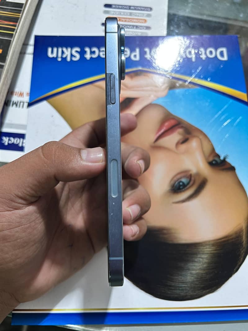 Apple iPhone 13 Pro Max 3
