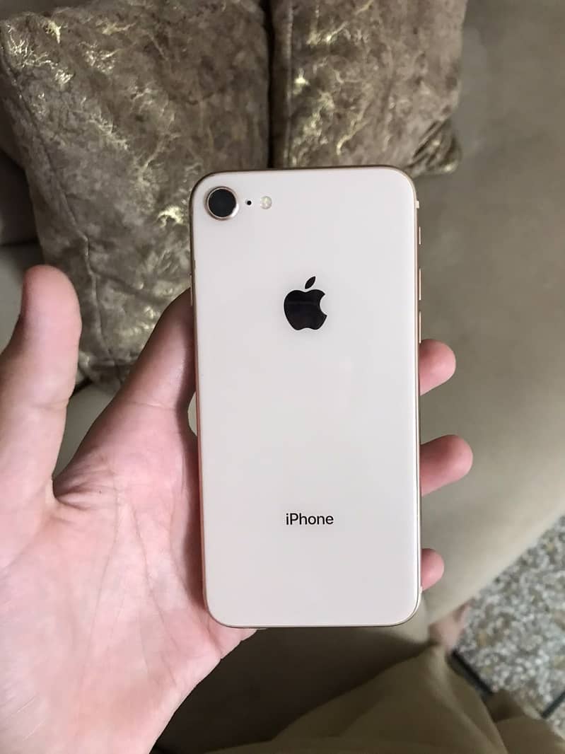 Apple iPhone 8 5