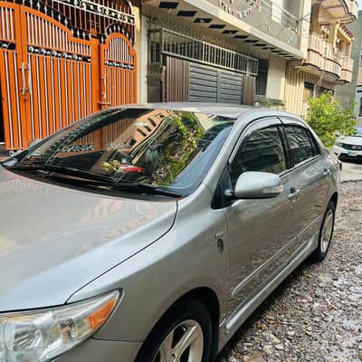 Toyota Corolla Altis 2013