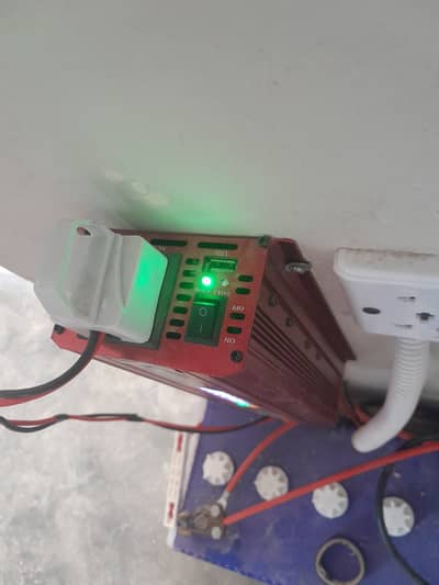 12 V Dc to 220 V Ac inverter