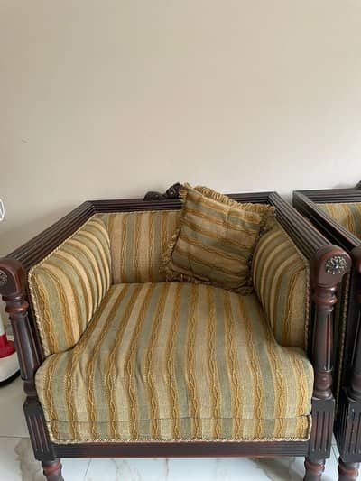 SOFA SET AND DINNING TABLE FOR SALE
