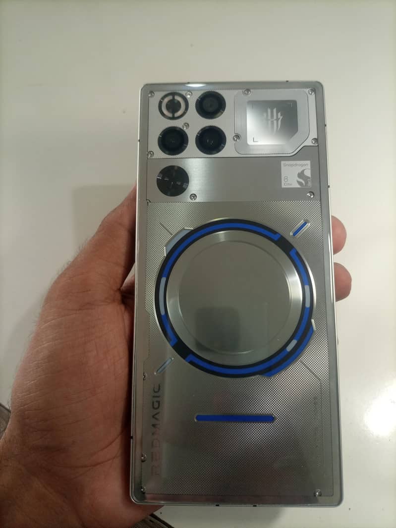 red magic 11pro 4