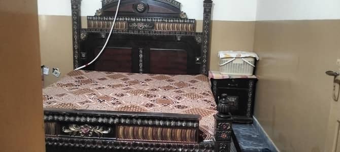 Bed set side table dressing